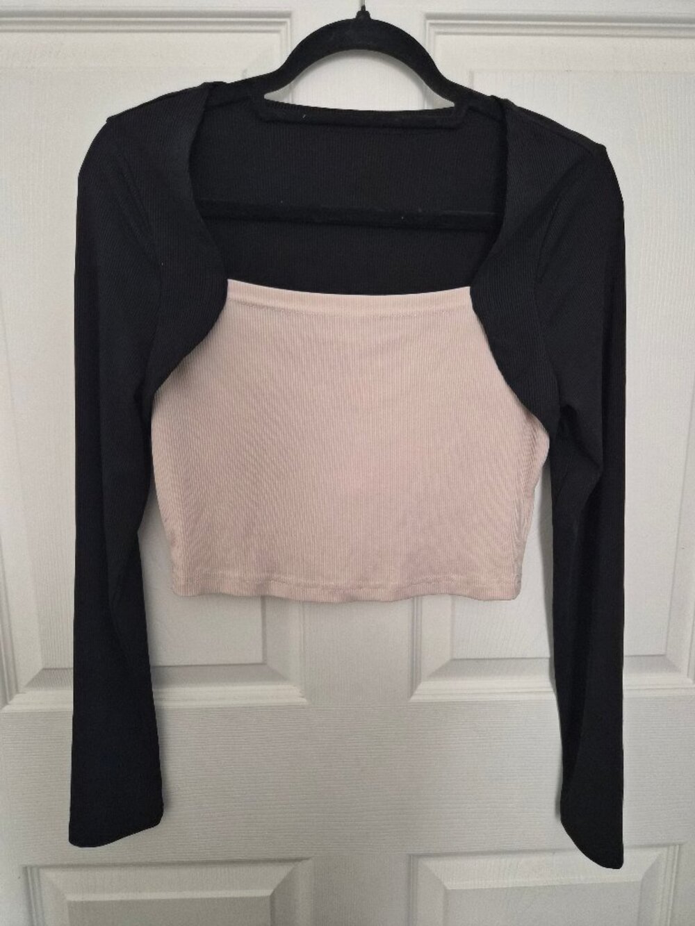 SHEIN black beige Ribbed long sleeve crop top